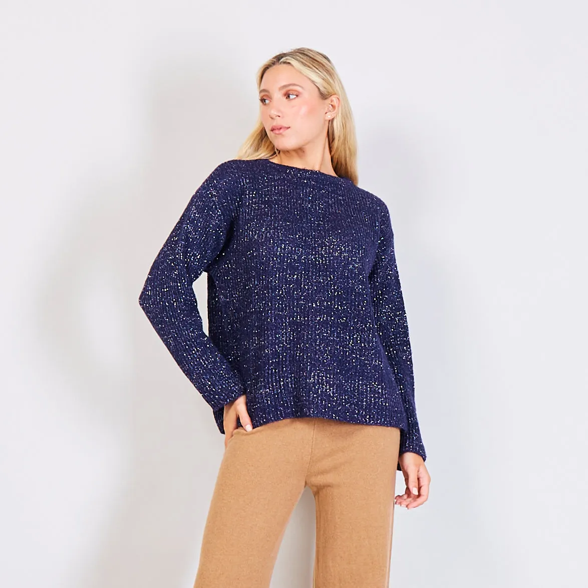 Wholesale chunky knit sweater with silver weave